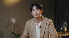 另一方面是傅隆生与养子们之间扭曲的父子羁绊。